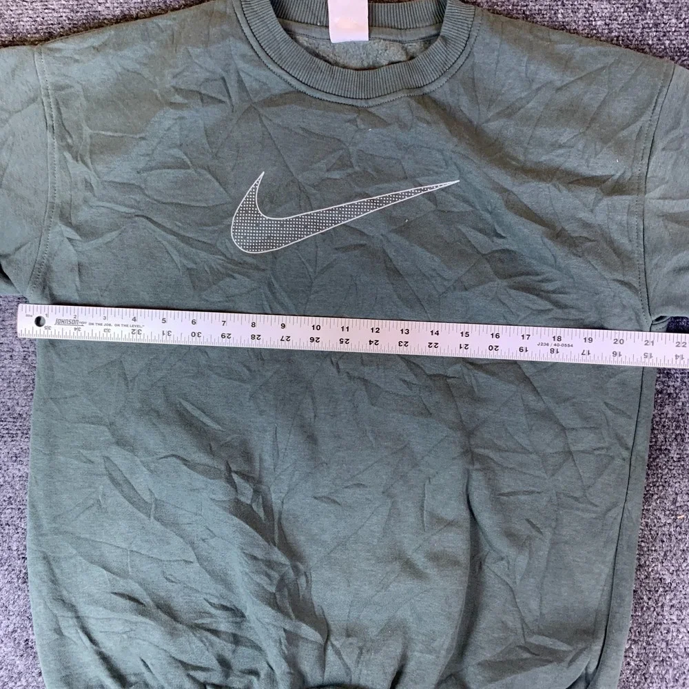 Nike Sweatshirt Girls Large Green Good Pullover Fleece Logo HM6527-338